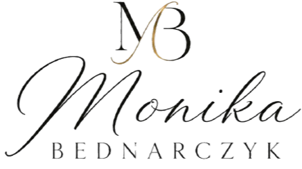 Logo Monika Bednarczyk z elementami stylizowanymi na złoty kolor.